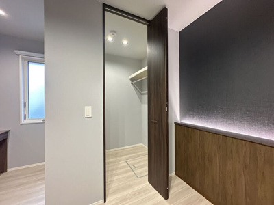 【収納】 | D-GLANZ EAST | ウォークインクローゼット