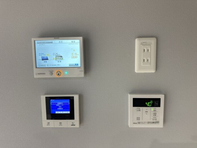 【セキュリティ】 | D-GLANZ EAST | 発電モニター、追い炊き機能、モニター付きインターン