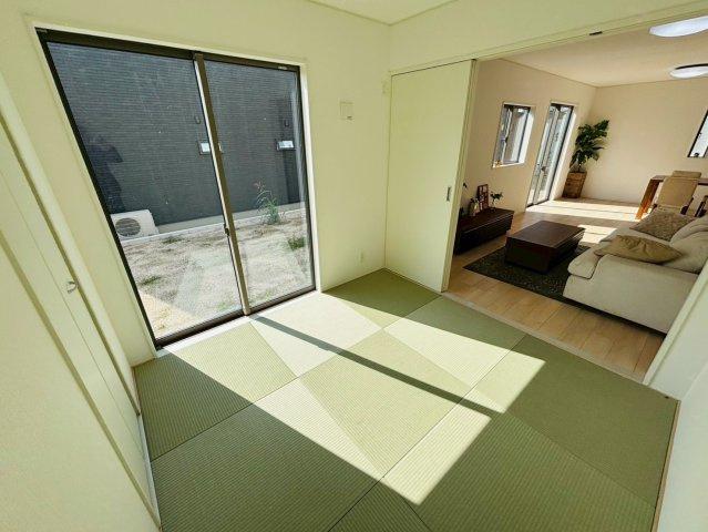 クレイドルガーデン／南区八分寺町第14／２号棟の和室