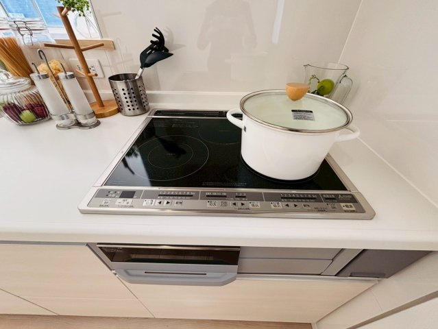 クレイドルガーデン／南区八分寺町第14／２号棟のキッチン