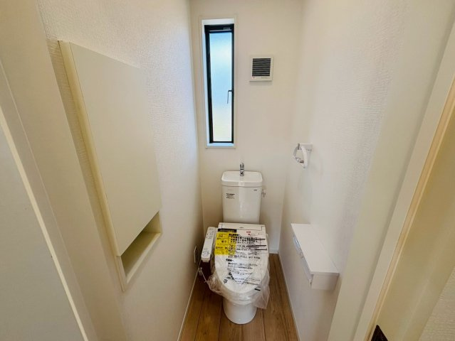 クレイドルガーデン／南区八分寺町第14／２号棟のトイレ