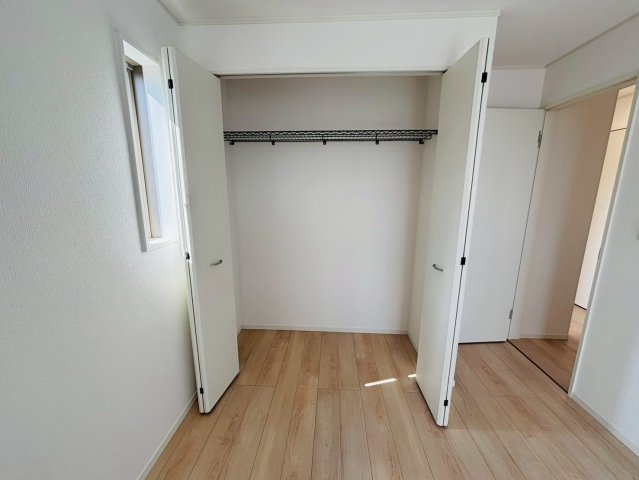 クレイドルガーデン／南区八分寺町第14／２号棟の収納