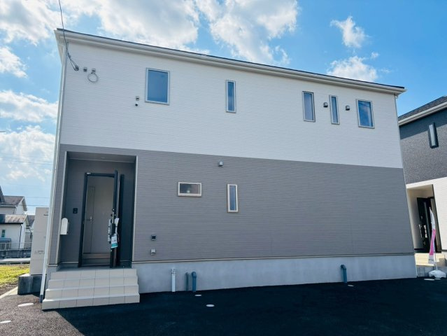 クレイドルガーデン／南区八分寺町第14／２号棟の外観