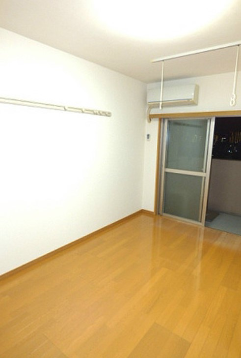 ヴェルステージ西川口の居間・リビング