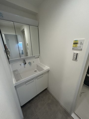 ISM中之島レジデンスの独立洗面台