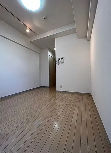 ミュプレ北浜の居間・リビング