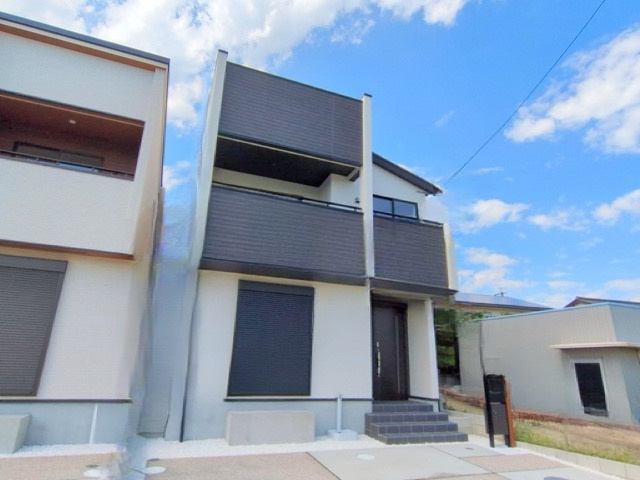 ブルーミングガーデン　弥富市五明4丁目　全2棟　新築戸建　2号棟