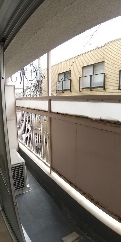 武蔵野市吉祥寺本町３丁目の中古マンションのバルコニー