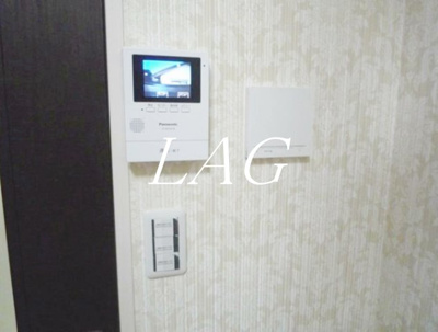 【セキュリティ】 | ピースコート登戸 | モニター付きインターフォンです。