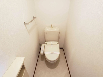 【トイレ】 | グレイスコート Ⅰ | 温水洗浄暖房便座のトイレ