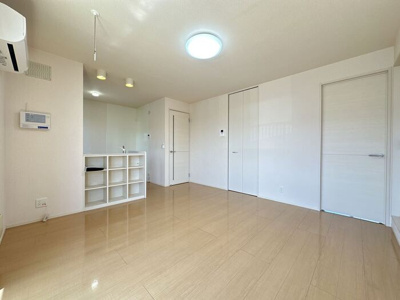 【居間・リビング】 | フォレストガーデン Ａ | LDK（別角度）