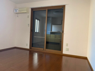 【居間・リビング】 | ヴェルデ･ナチュール Ａ | シャッター雨戸