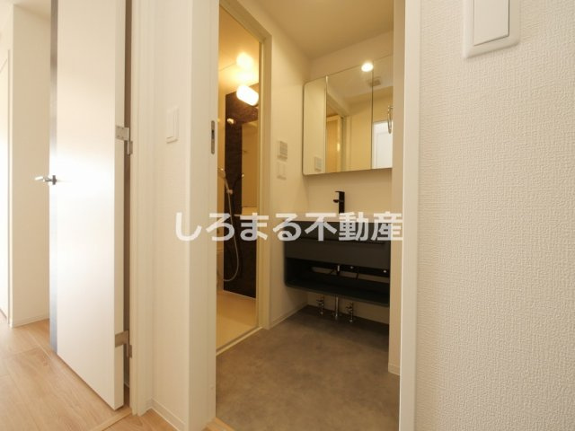 セレニテ日本橋エクラの洗面所