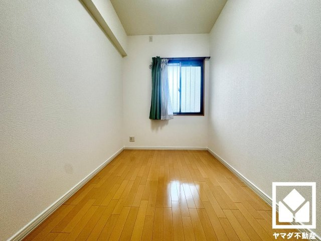 パデシオン三室戸駅前の寝室