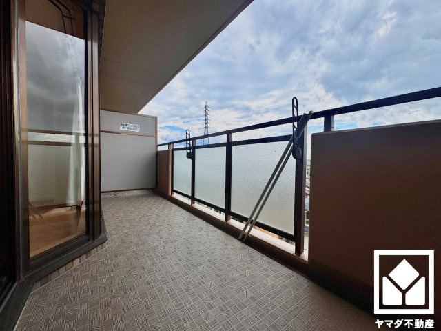 パデシオン三室戸駅前のバルコニー