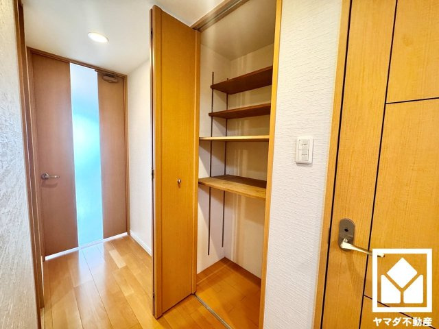 パデシオン三室戸駅前の収納