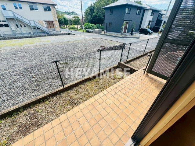 ローズコート山中のバルコニー