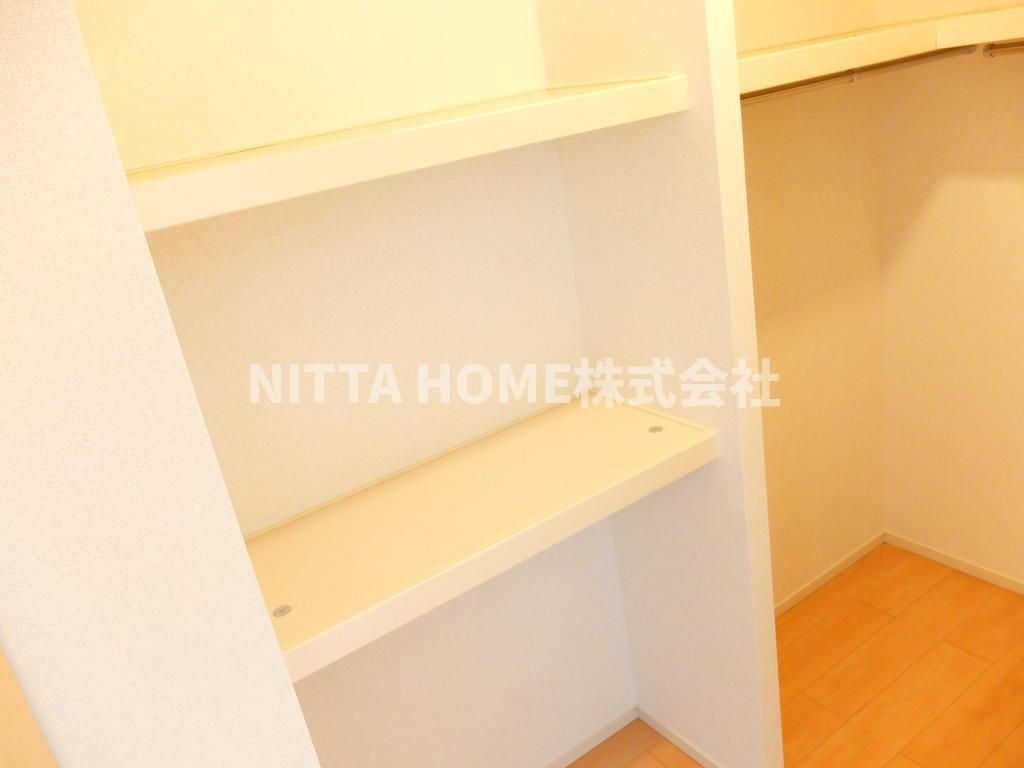 丹波市柏原町南多田のアパートの収納|使い勝手抜群！ウォークスルークローゼット！