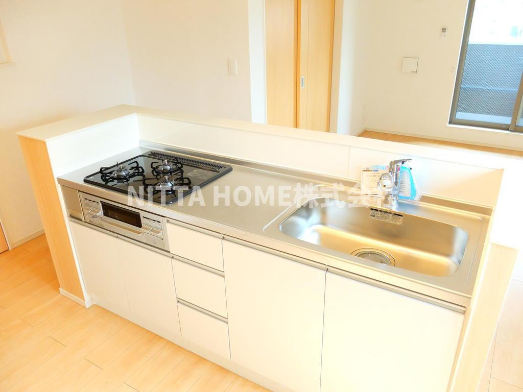 ツバメのキッチン|大人気のアイランドキッチンです☆