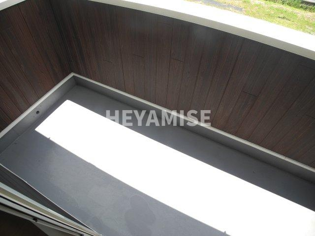 エバー　グリーンのバルコニー|※室内画像は類似物件のもの