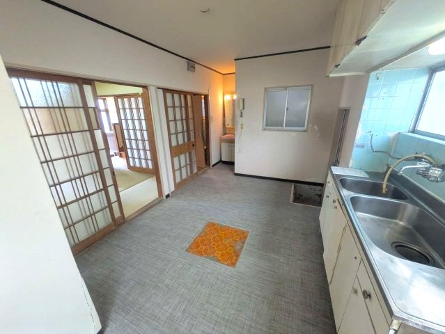 【居間・リビング】 | 北区東大池戸建② | 有野町唐櫃戸建(Good Home)