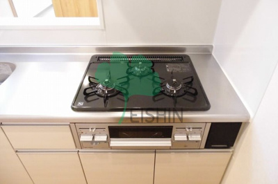 【キッチン】 | KH箱崎東（ケーエイチ箱崎東） | ガスコンロ3口(グリル付き)