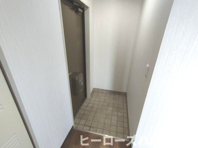 【玄関】 | ミレ桜塚