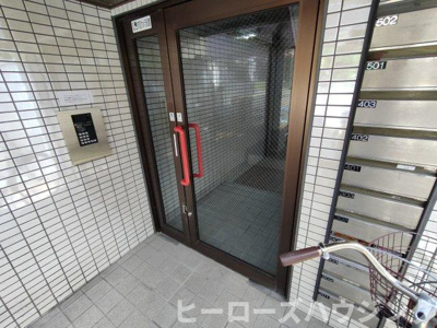 【エントランス】 | ミレ桜塚