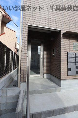 AJ千葉寺003のエントランス|安心オートロック付き♪