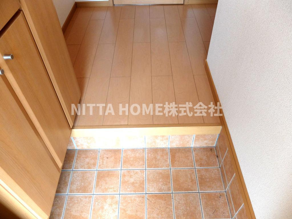 フラワーヒルズＢの玄関|玄関も綺麗です！！