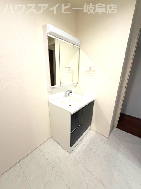 【独立洗面台】の画像