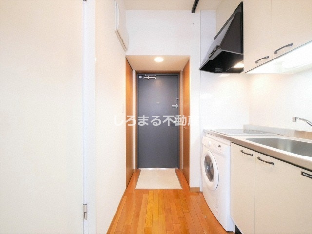 ISM中之島レジデンスの玄関