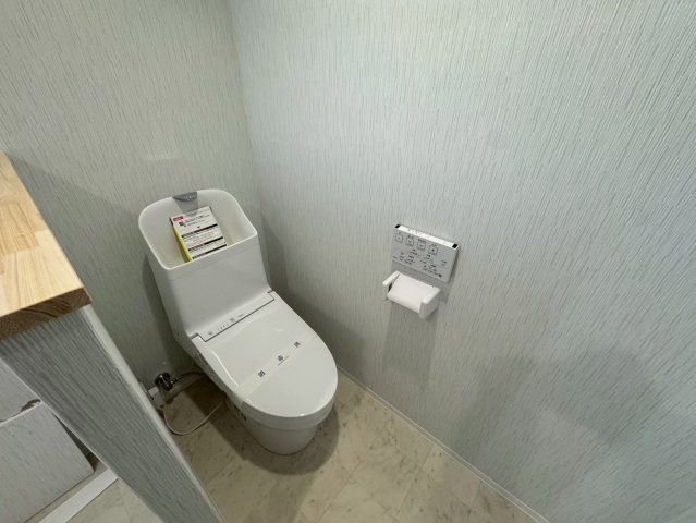 －三丁目不動産-　本庄スカイハイツB棟4階　EV付　内工事のトイレ