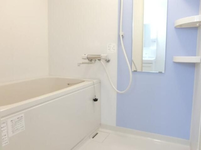 【浴室】 | 左り山新弥嘉ハイツ | きれいなお風呂です