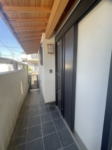 前橋市川原町中古戸建の玄関