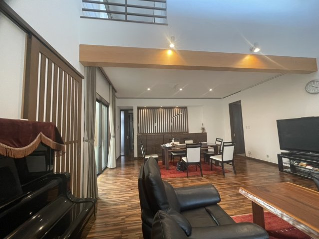 前橋市川原町中古戸建の居間・リビング