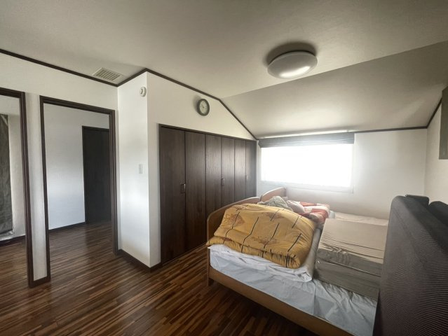 前橋市川原町中古戸建の寝室