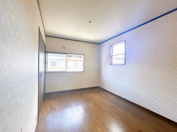 【洋室】 | 2階西側洋室（別アングル）