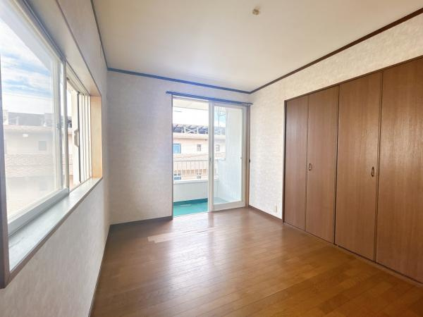 【洋室】 | 2階東側洋室（別アングル）