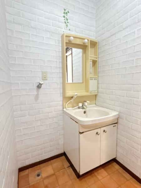 【独立洗面台】 | 洗面脱衣室です。