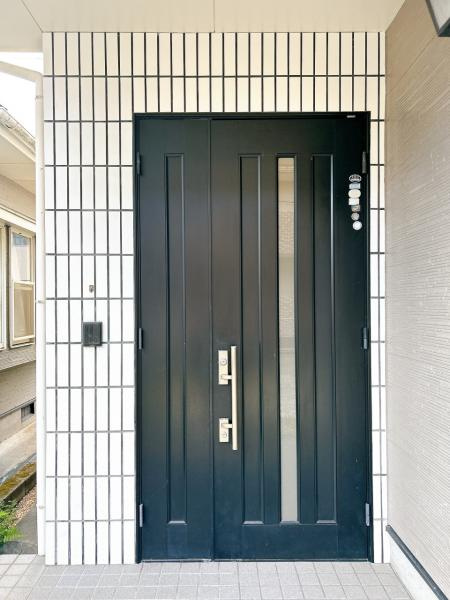 【その他共用部分】 | 玄関です。