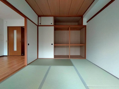 【寝室】 | オークハウス