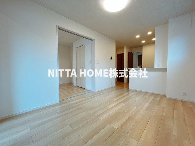 リベルラコッコＢの居間・リビング|明るいリビングです☆彡