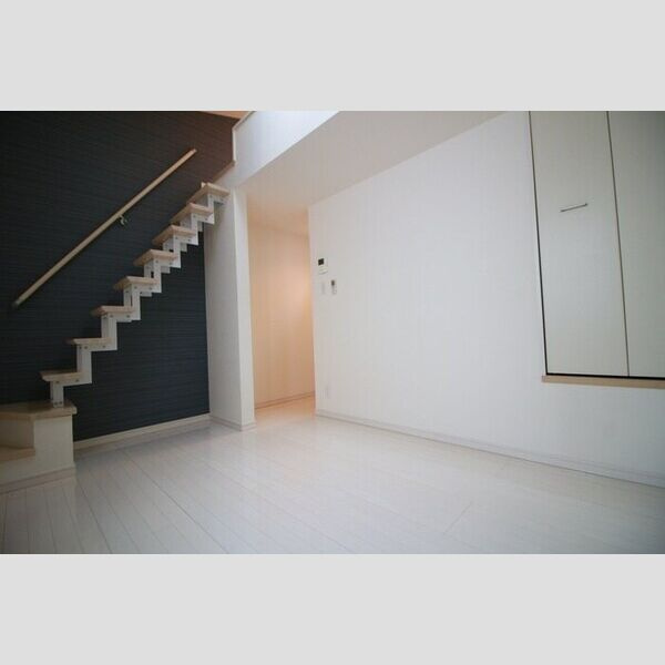 ベルドーム大江の洋室