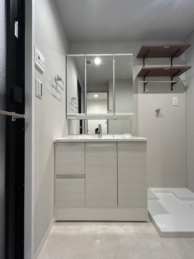 東大和市立野３丁目の中古マンションの独立洗面台