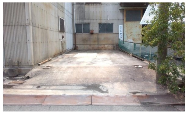 ⼤阪市此花区常吉2丁⽬貸⼯場倉庫事務所の外観