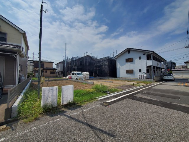 八潮市　八潮7丁目　新築戸建　全8棟の前面道路含む現地写真|前面道路含む現地写真です