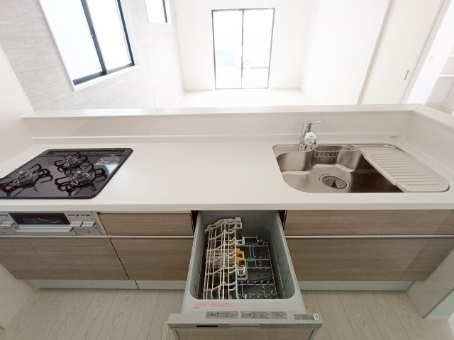 八潮市　八潮7丁目　新築戸建　全8棟のキッチン|施工例です