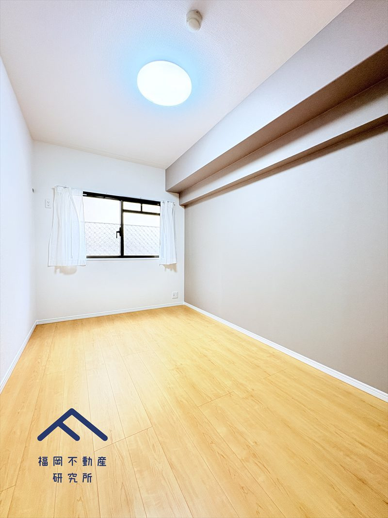 藤崎ロジュマンの洋室