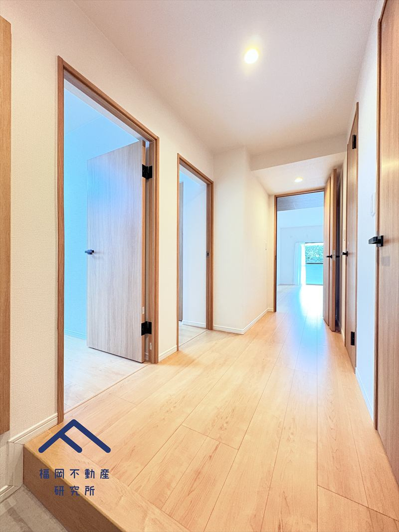 藤崎ロジュマンの玄関